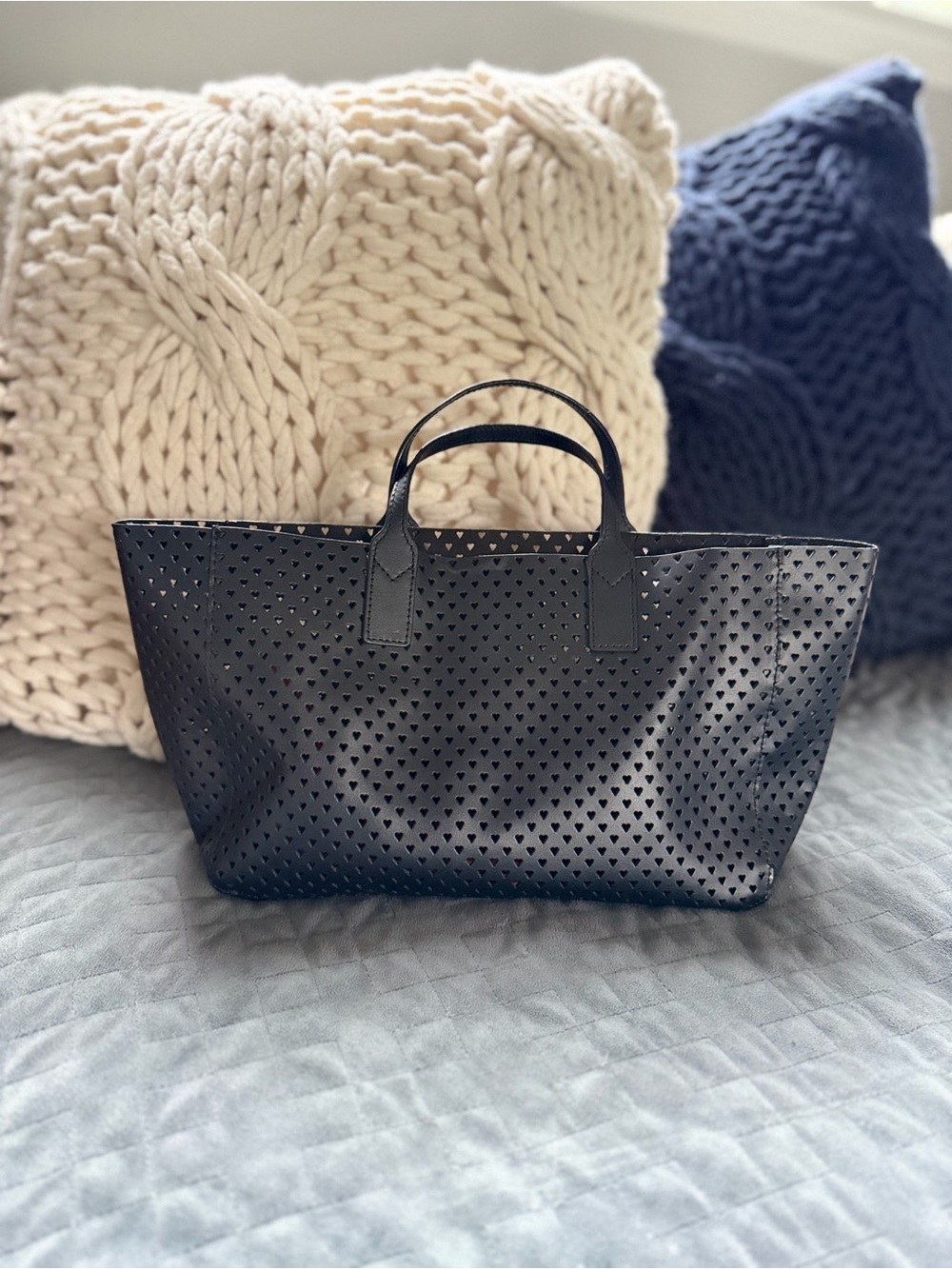 MZ Wallace Leather Valentine's Tote (limited edition!) with Heart Pouch - Picture 2 of 4